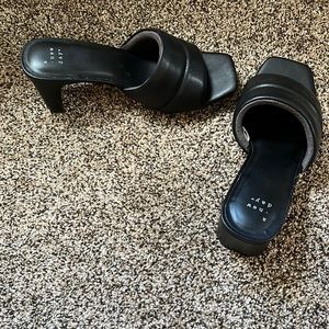 Trendy Black Puff Heel